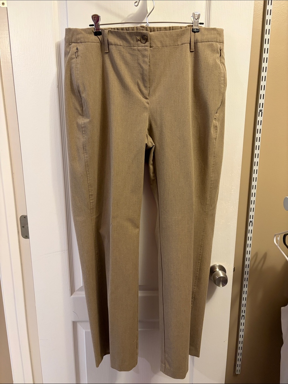 J. Jill Straight Leg Jeans in Tan